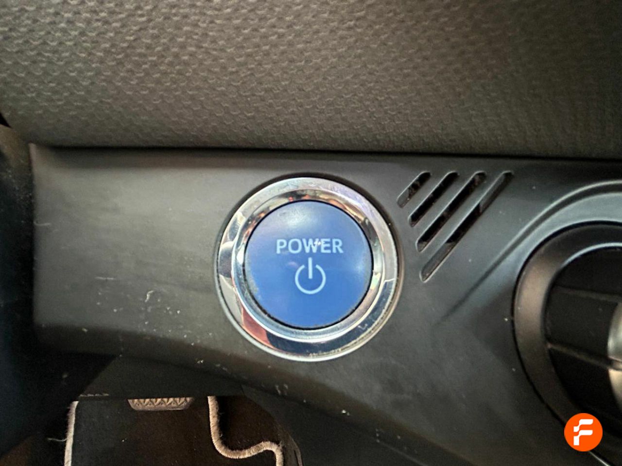 Foto Toyota Yaris 17