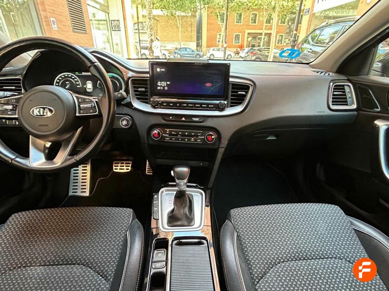 Foto Kia XCeed 9
