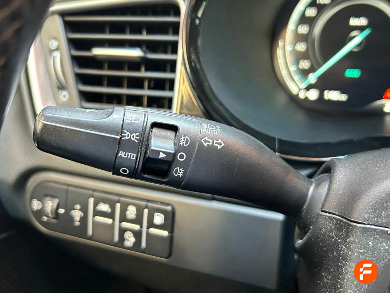 Foto Kia XCeed 24