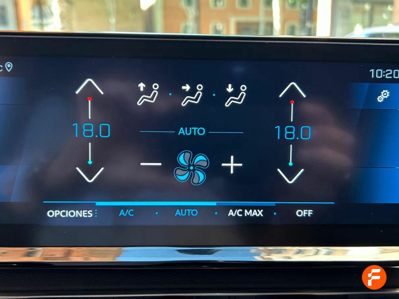 Foto Peugeot 5008 14