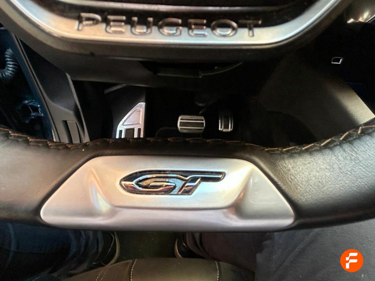 Foto Peugeot 5008 23