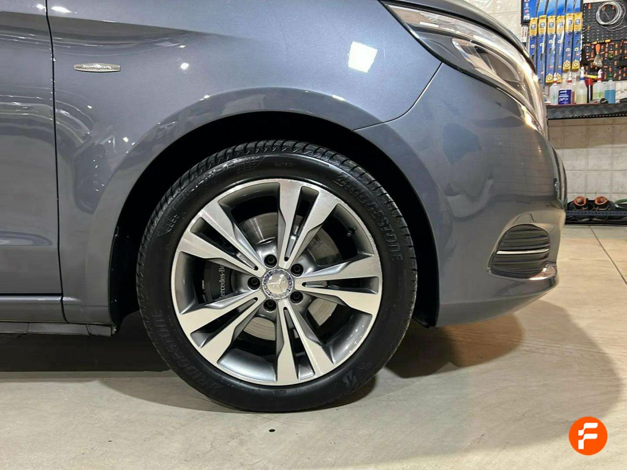 Foto Mercedes-Benz Clase V 23