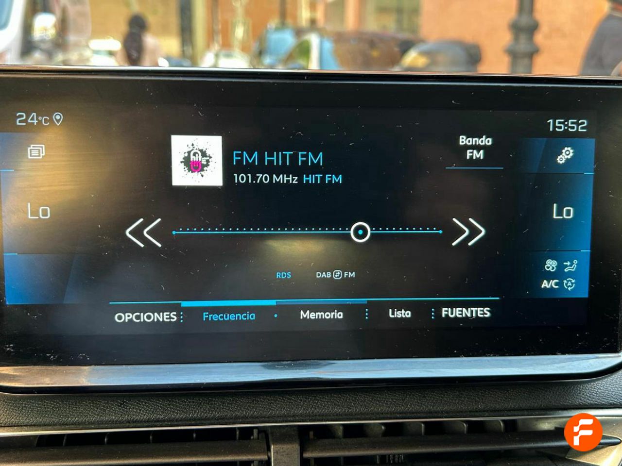 Foto Peugeot 3008 12