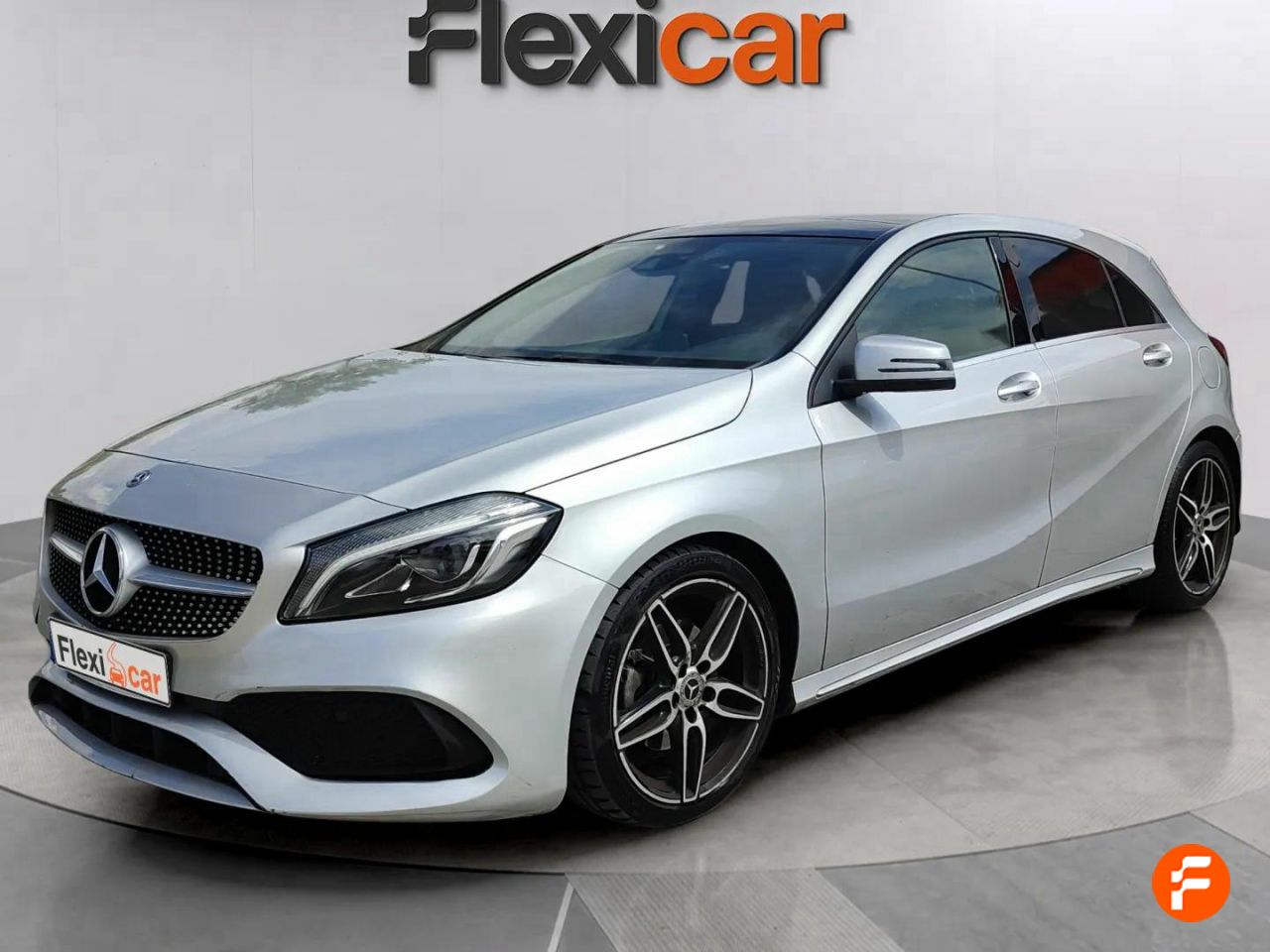 Foto Mercedes-Benz Clase A 3