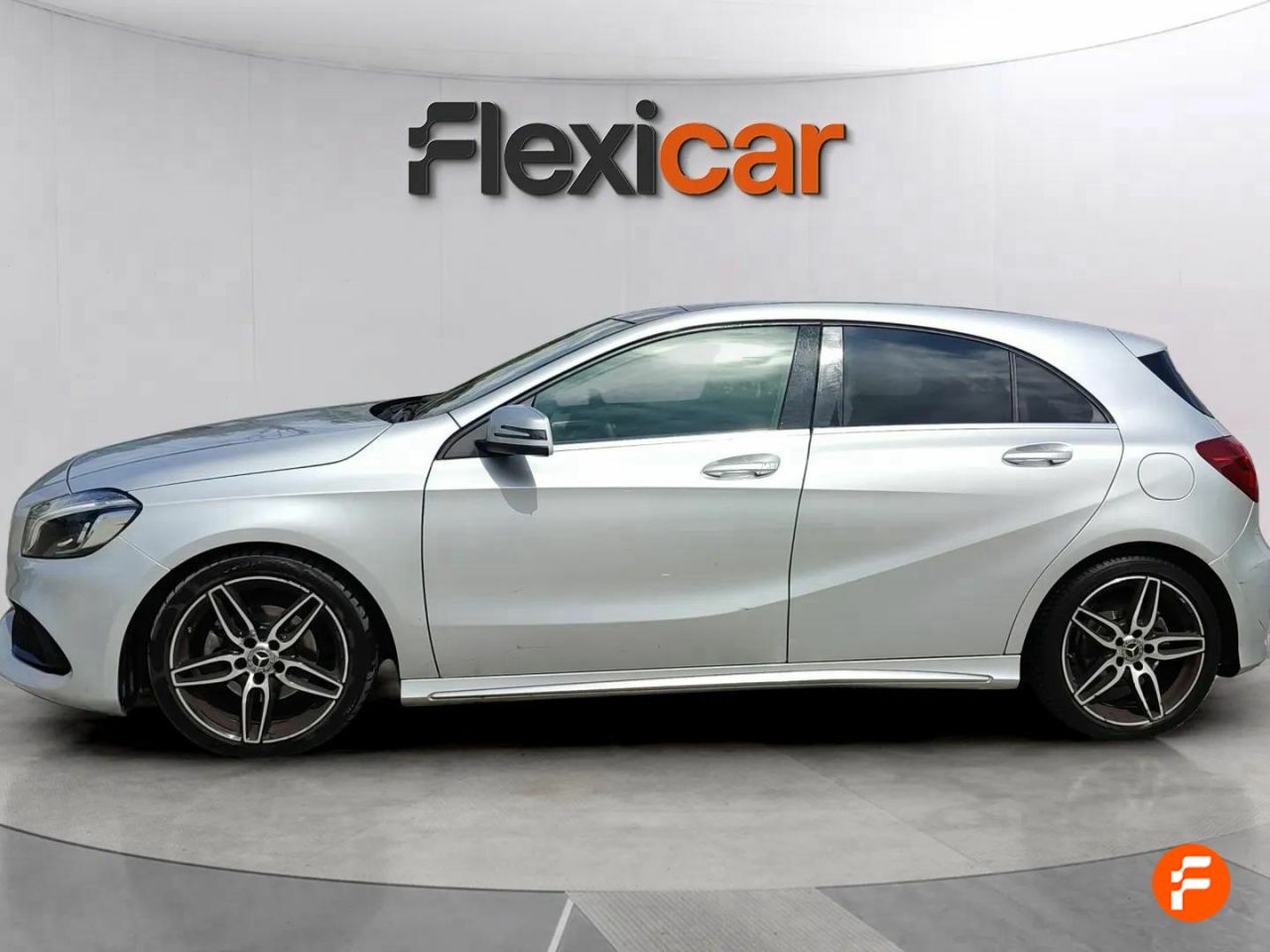 Foto Mercedes-Benz Clase A 4
