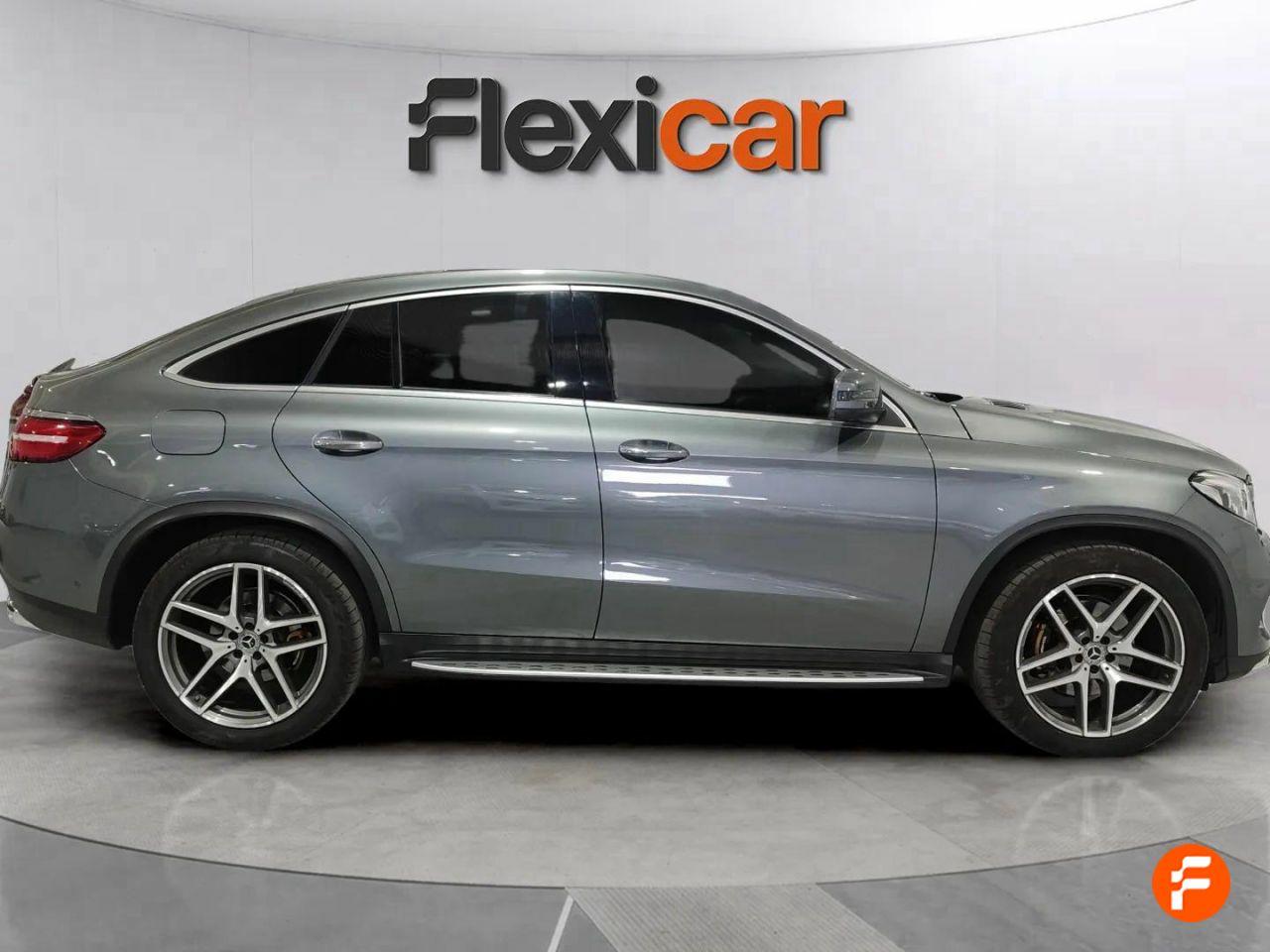 Foto Mercedes-Benz Clase GLE 11