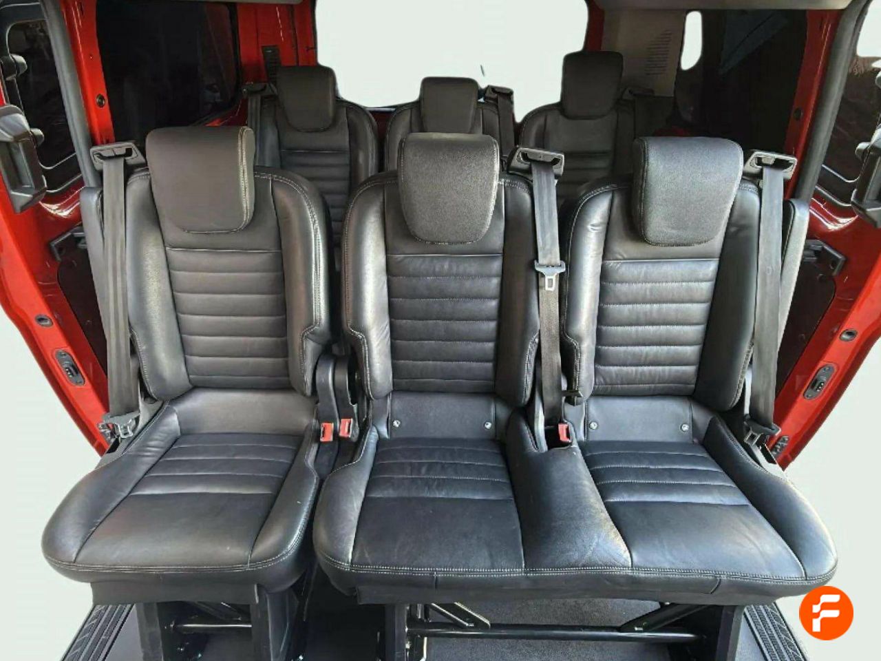Foto Ford Tourneo Custom 20