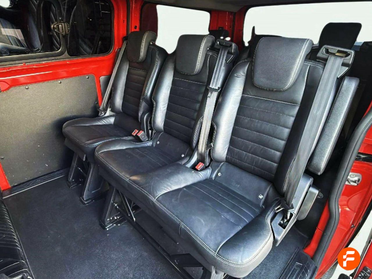 Foto Ford Tourneo Custom 21