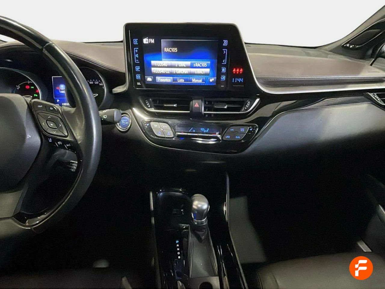 Foto Toyota C-HR 10