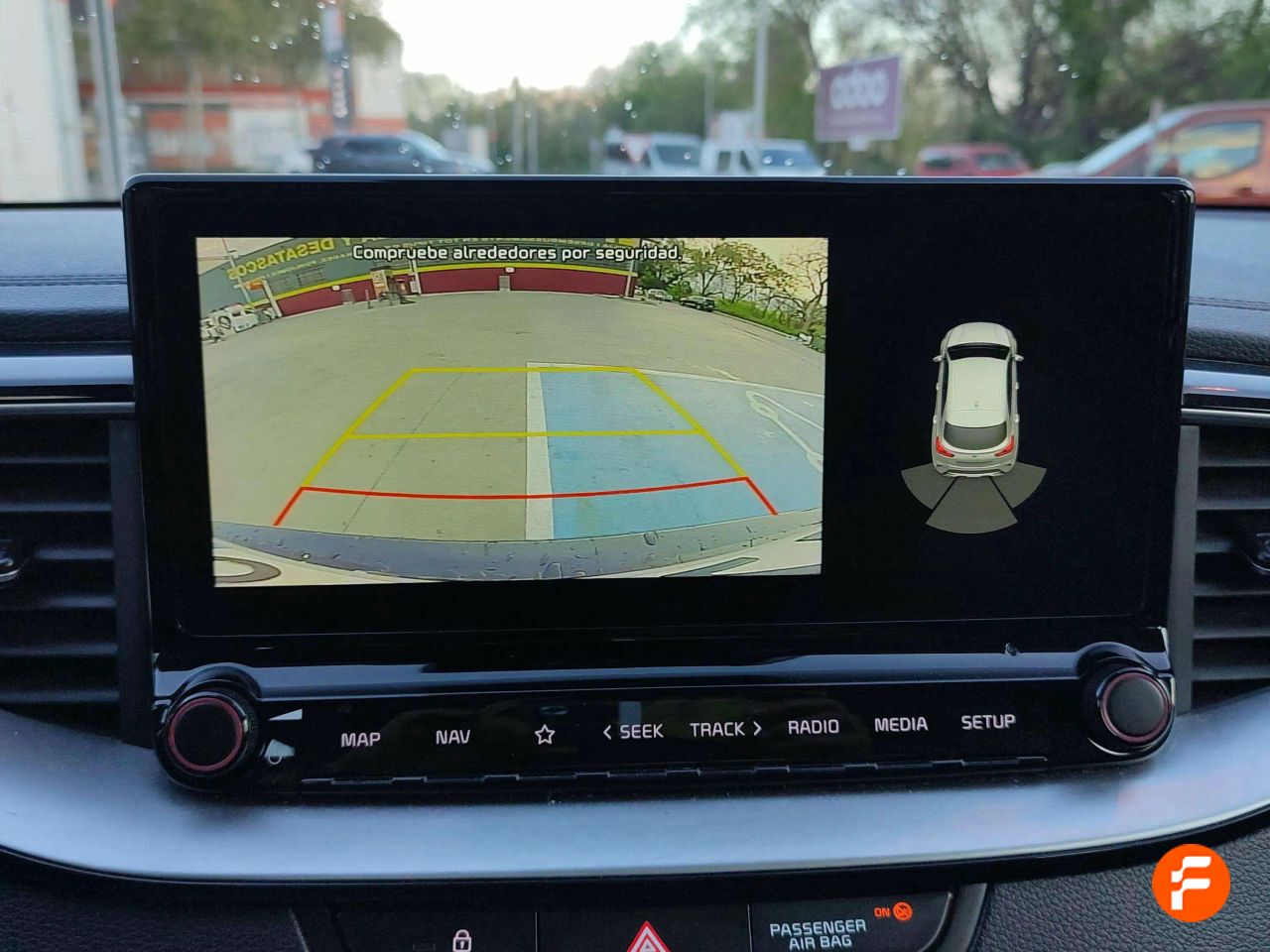 Foto Kia XCeed 16