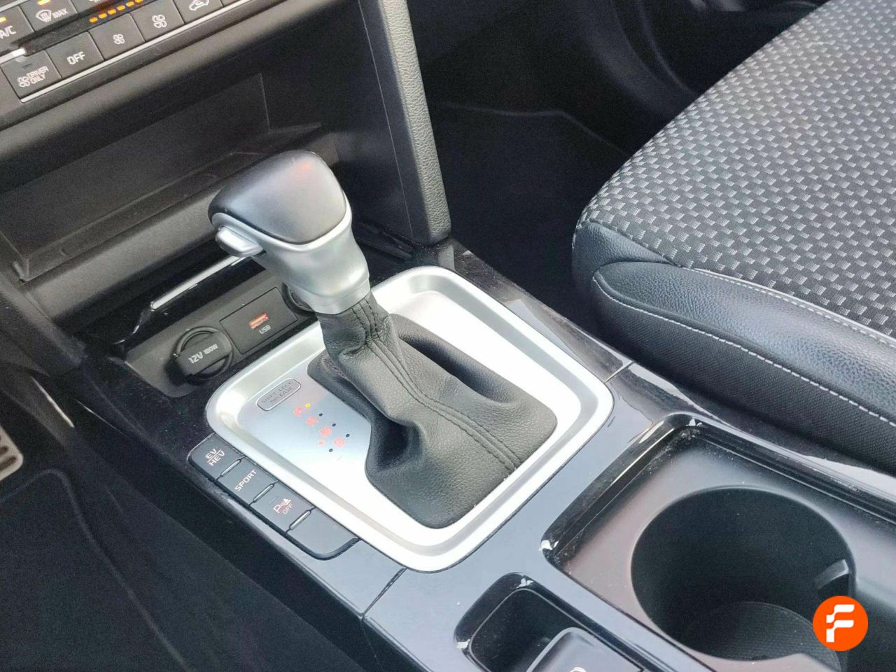 Foto Kia XCeed 17