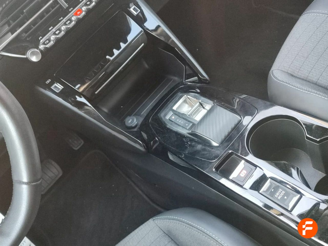 Foto Peugeot 2008 19