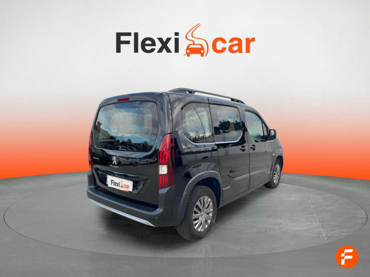 Foto Peugeot Rifter 9