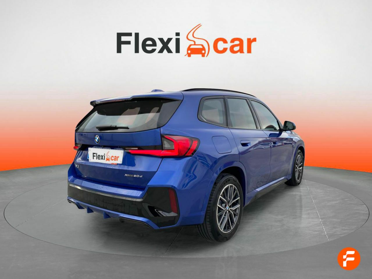 Foto BMW X1 9