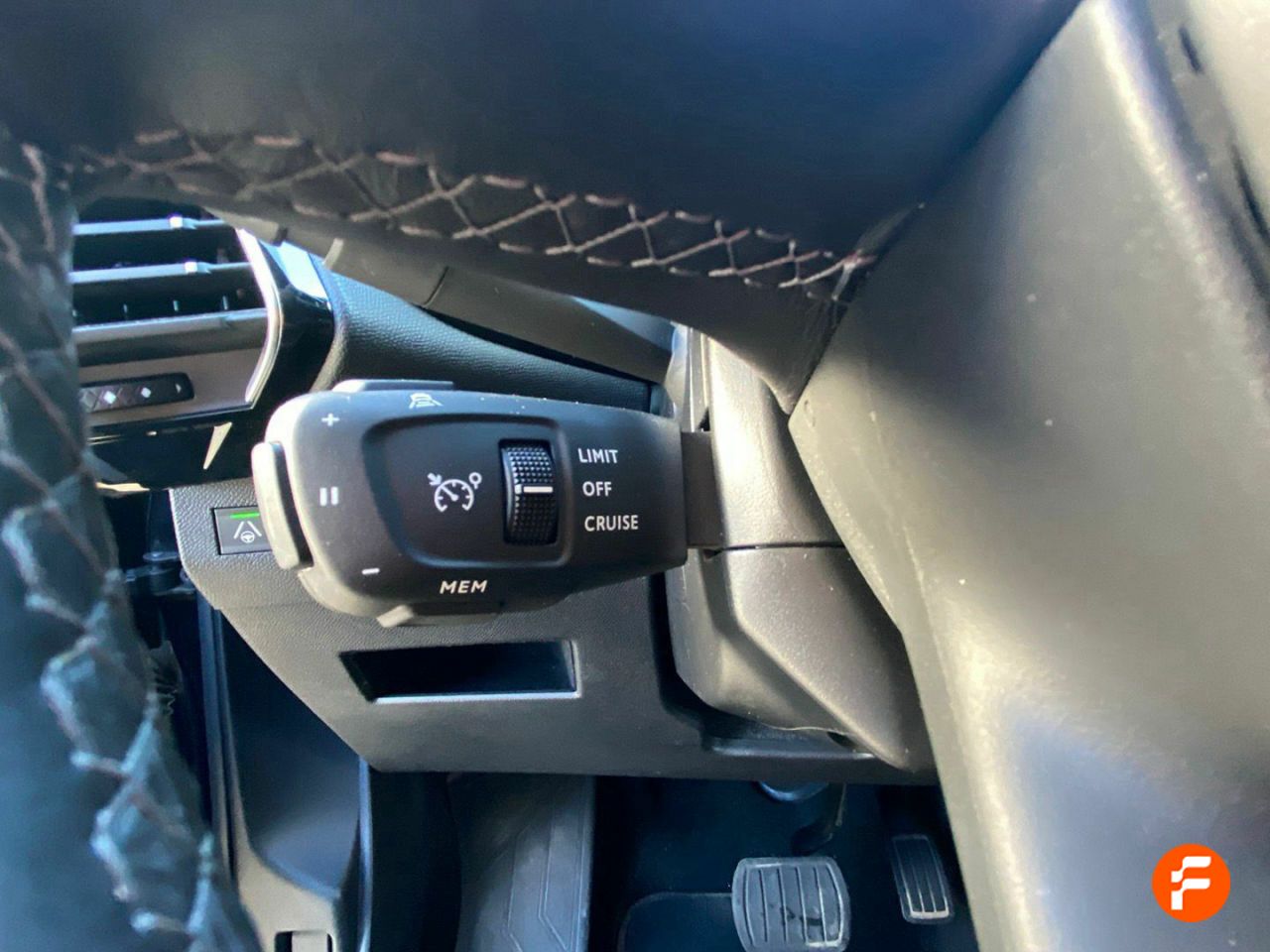 Foto DS Automobiles DS 7 16