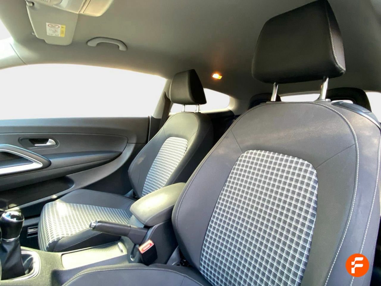 Foto Volkswagen Scirocco 18