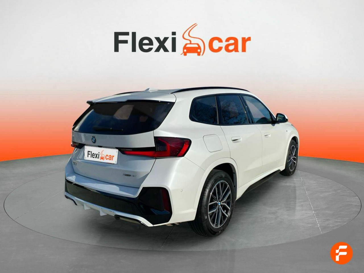 Foto BMW X1 9