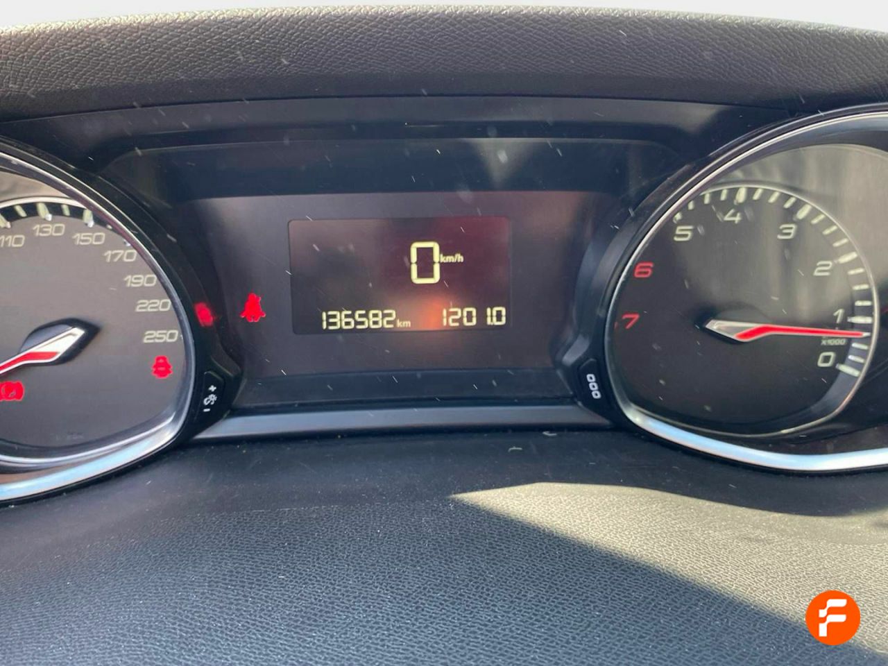 Foto Peugeot 308 10