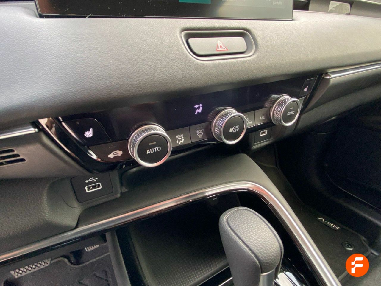 Foto Honda HR-V 14