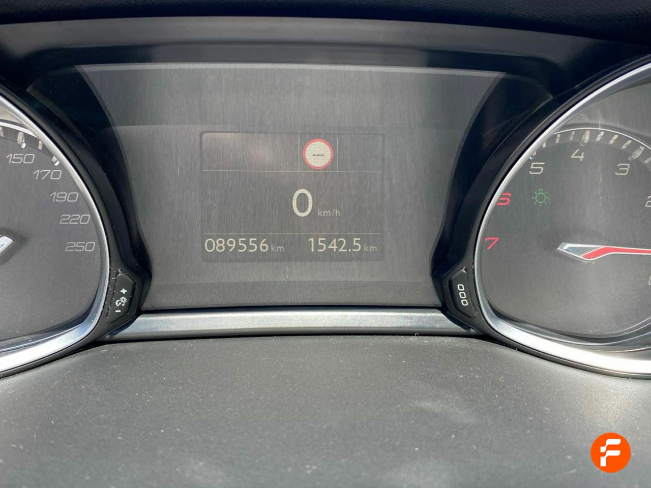 Foto Peugeot 308 10