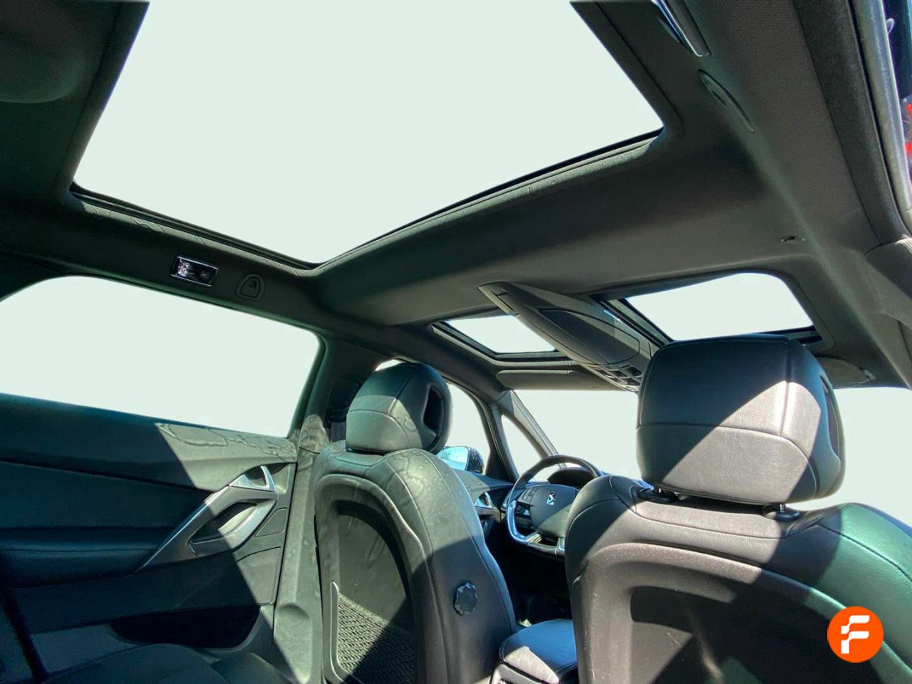 Foto DS Automobiles DS 5 22
