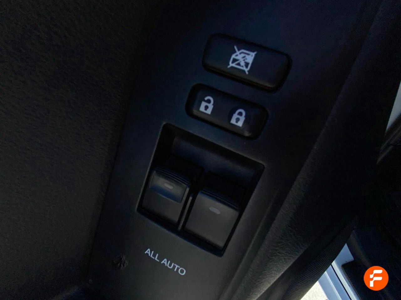 Foto Toyota Land Cruiser 21