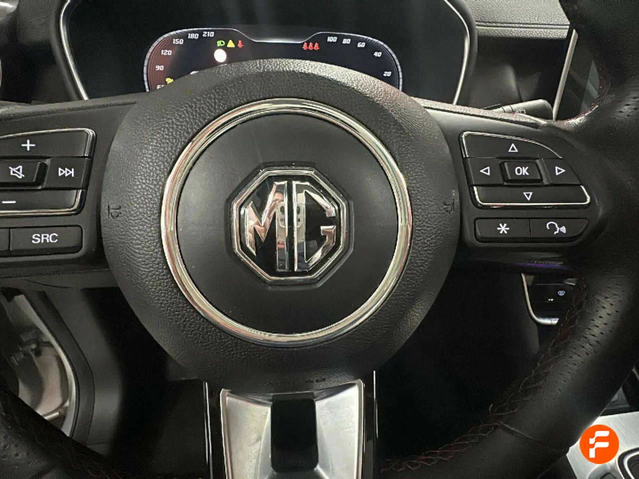 Foto MG HS 23