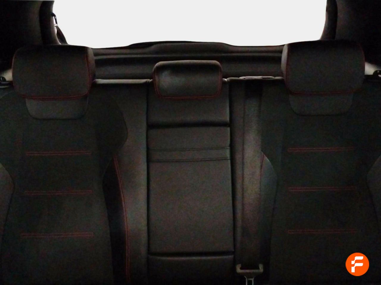 Foto Mercedes-Benz Clase B 14