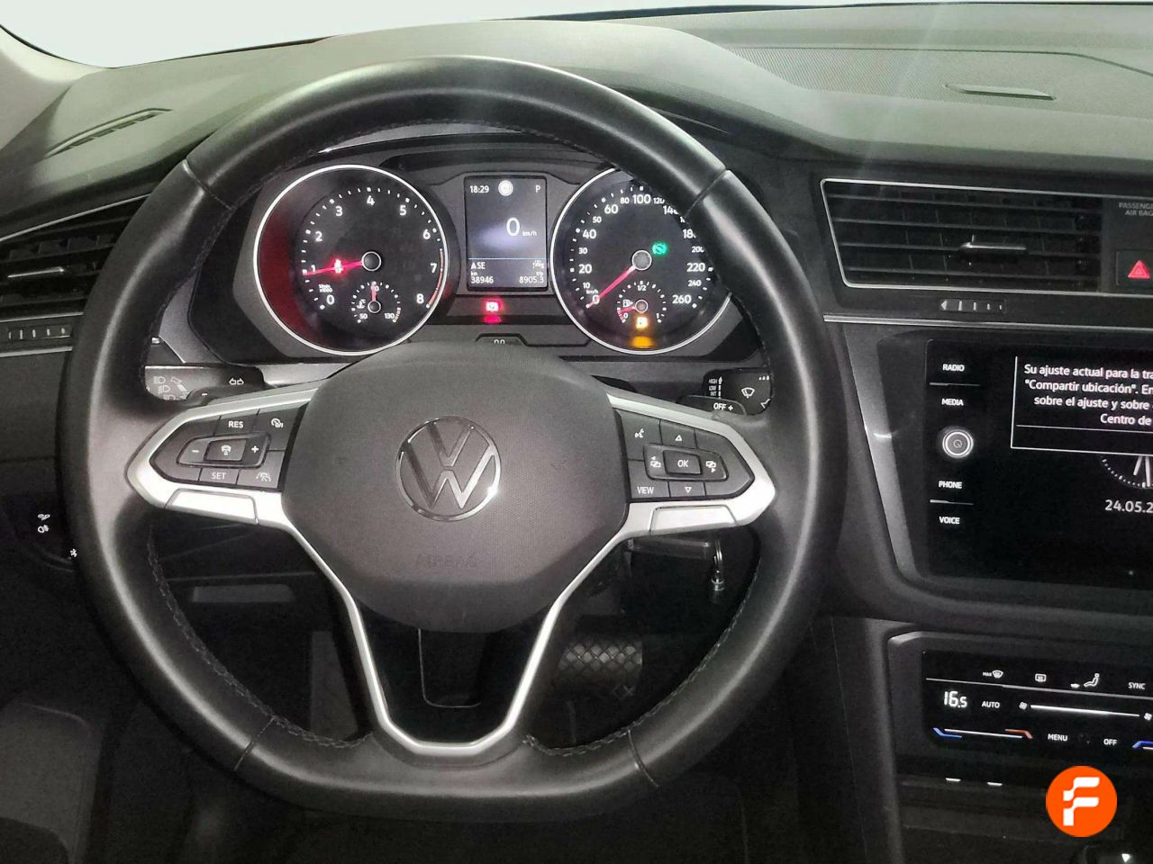 Foto Volkswagen Tiguan 12