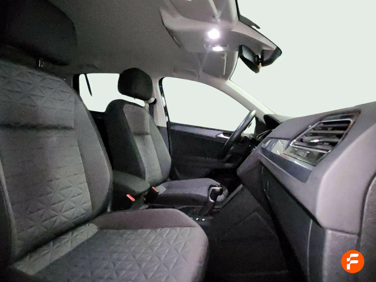 Foto Volkswagen Tiguan 14