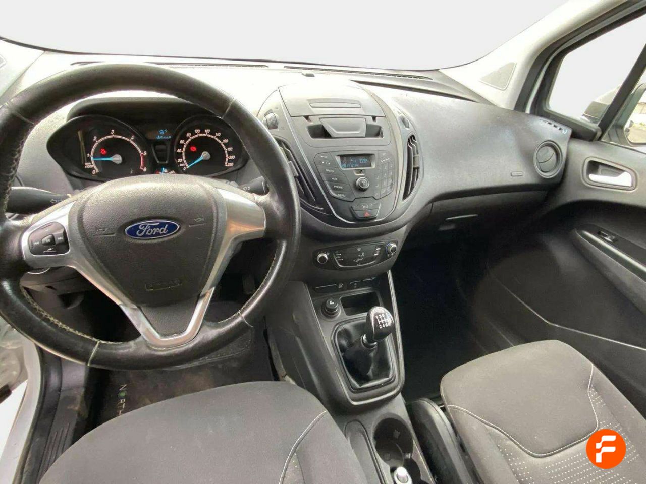 Foto Ford Transit  Courier 10