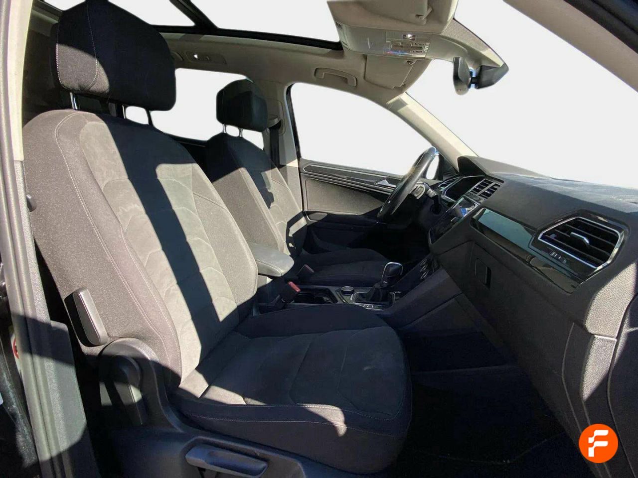 Foto Volkswagen Tiguan 14