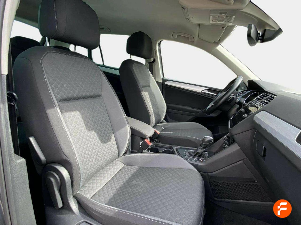 Foto Volkswagen Tiguan 14
