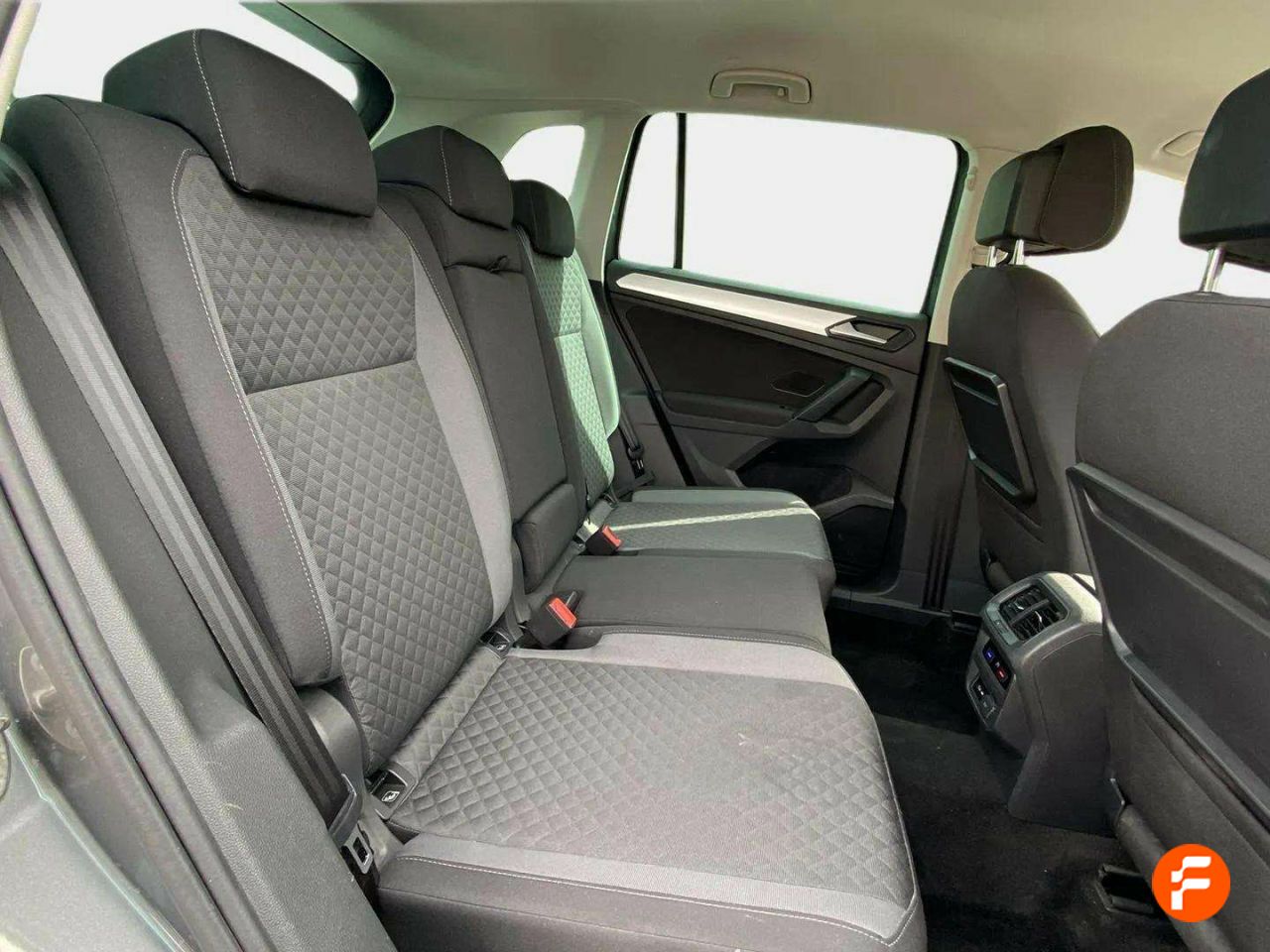 Foto Volkswagen Tiguan 15
