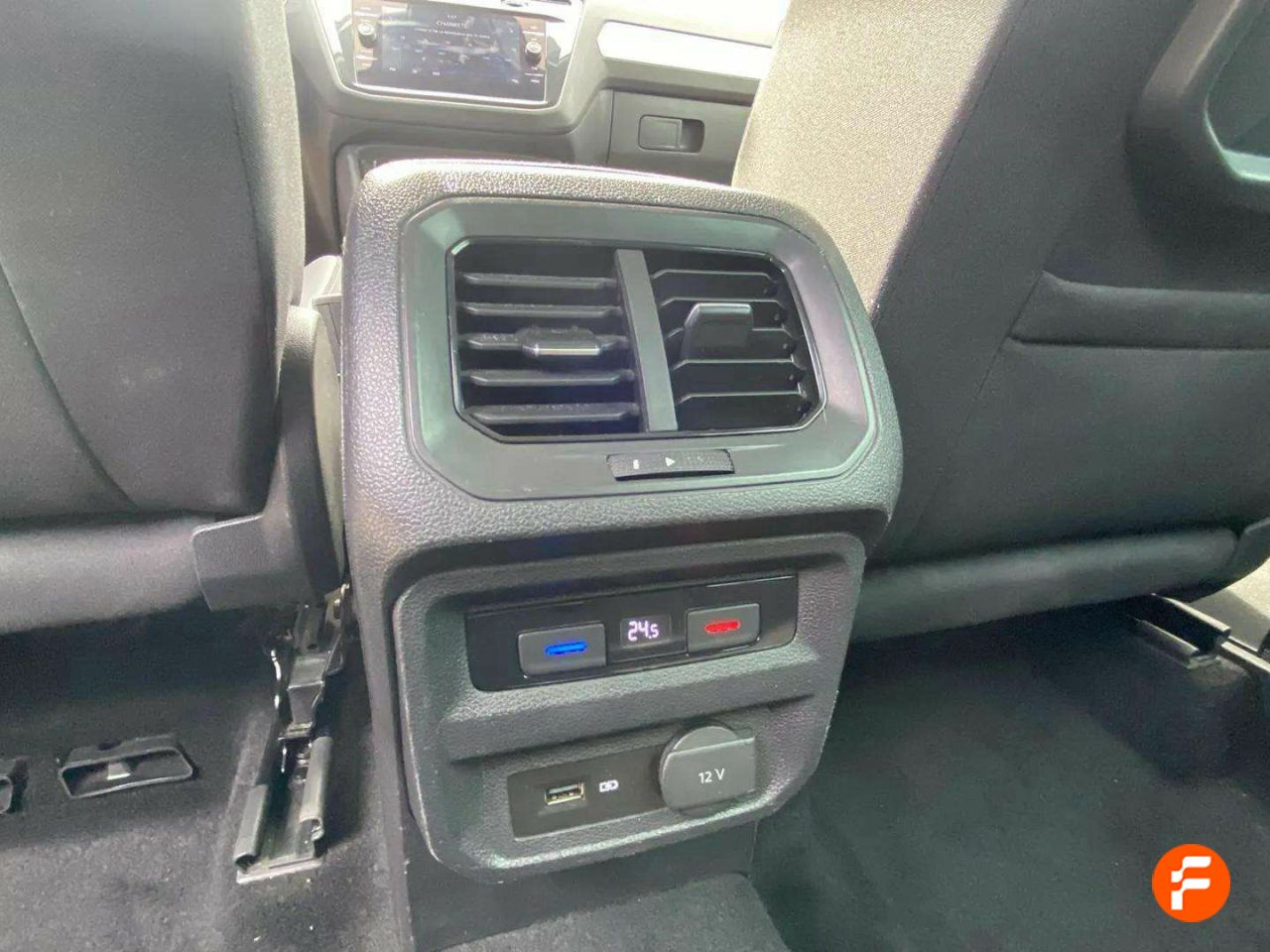 Foto Volkswagen Tiguan 24