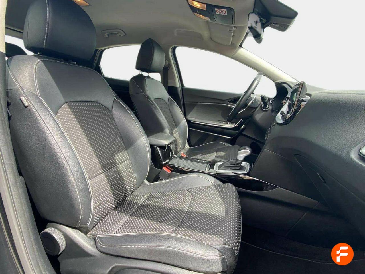 Foto Kia XCeed 14