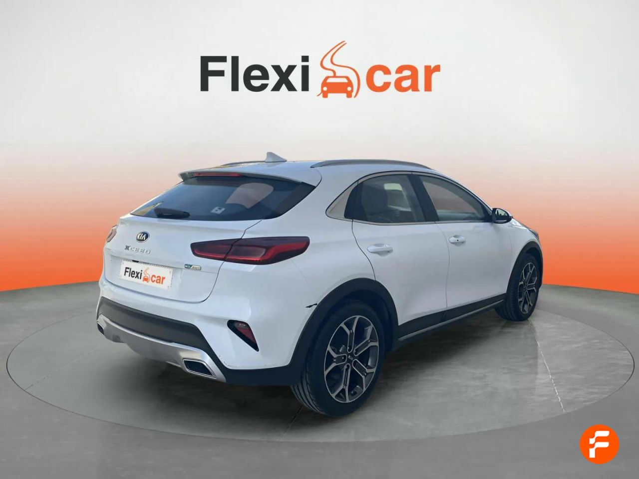 Foto Kia XCeed 7