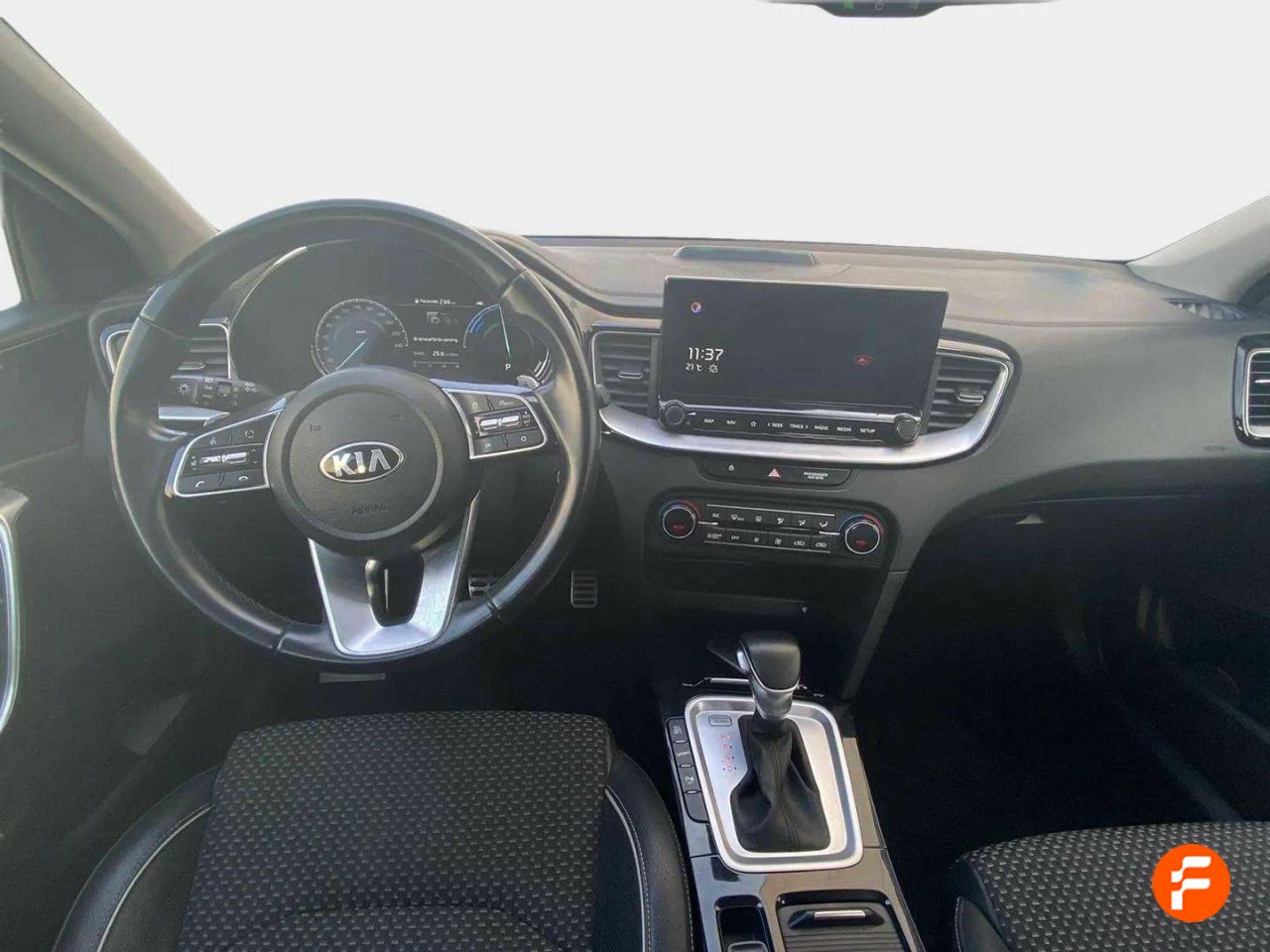 Foto Kia XCeed 10