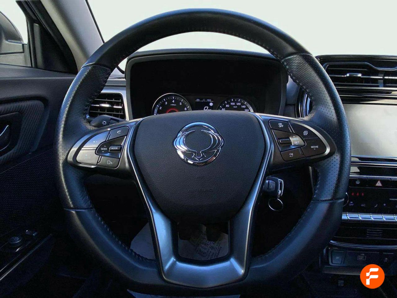 Foto SsangYong Tivoli 12