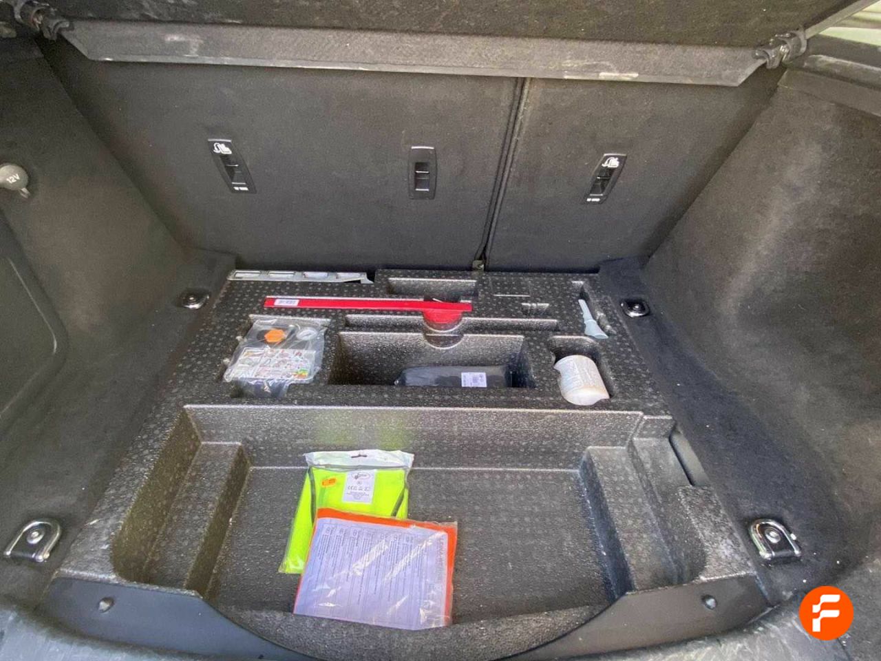 Foto Land-Rover Range Rover Evoque 17