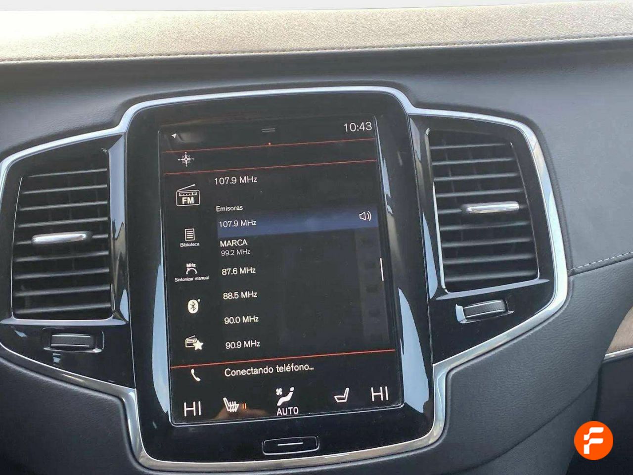 Foto Volvo XC90 14