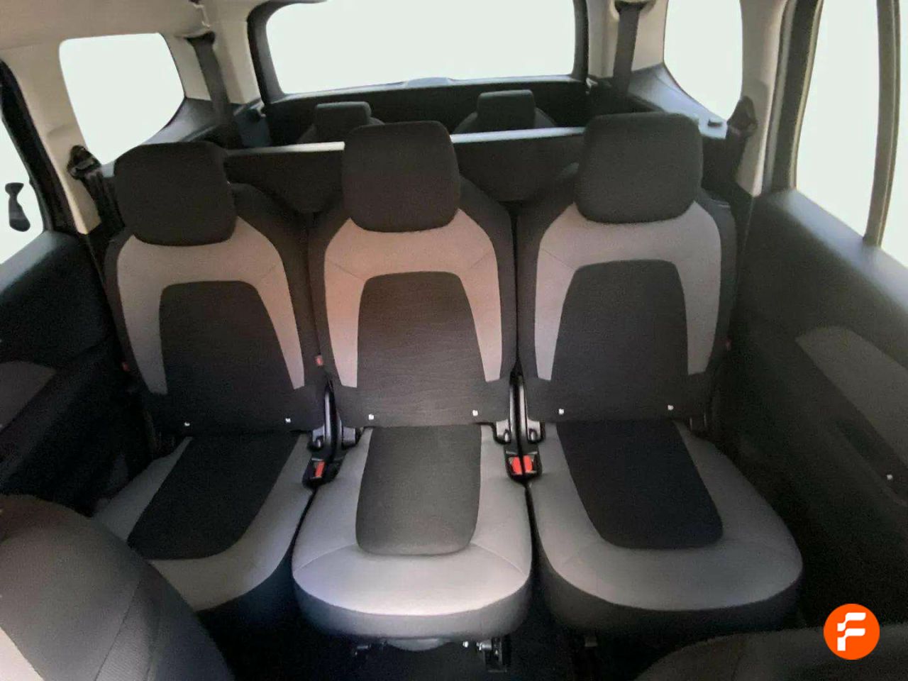 Foto Citroën C4 Picasso 19