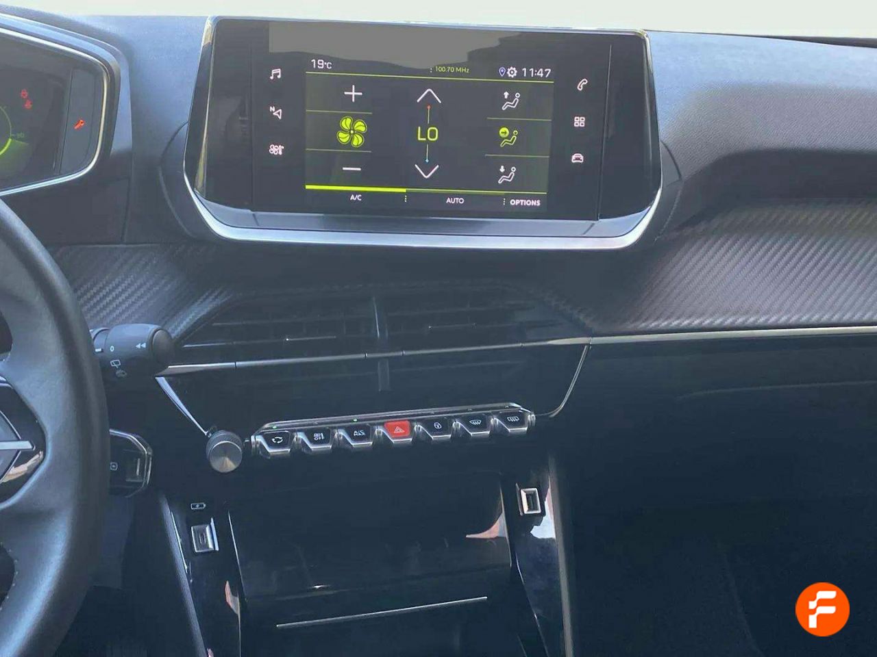 Foto Peugeot 2008 12