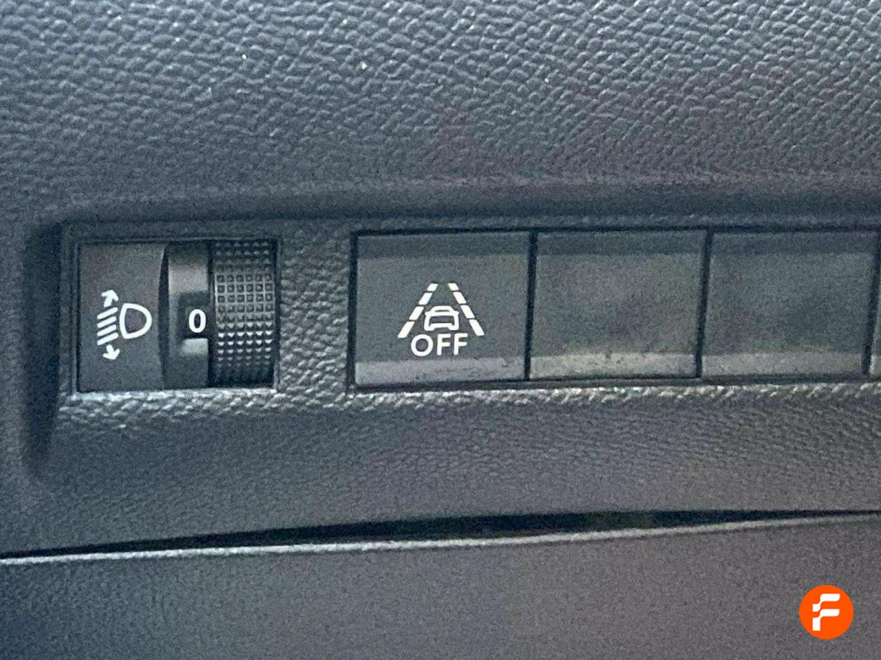 Foto Peugeot 2008 26