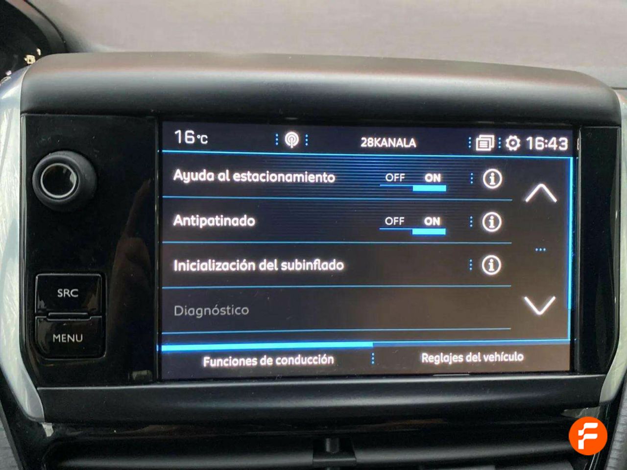 Foto Peugeot 208 21