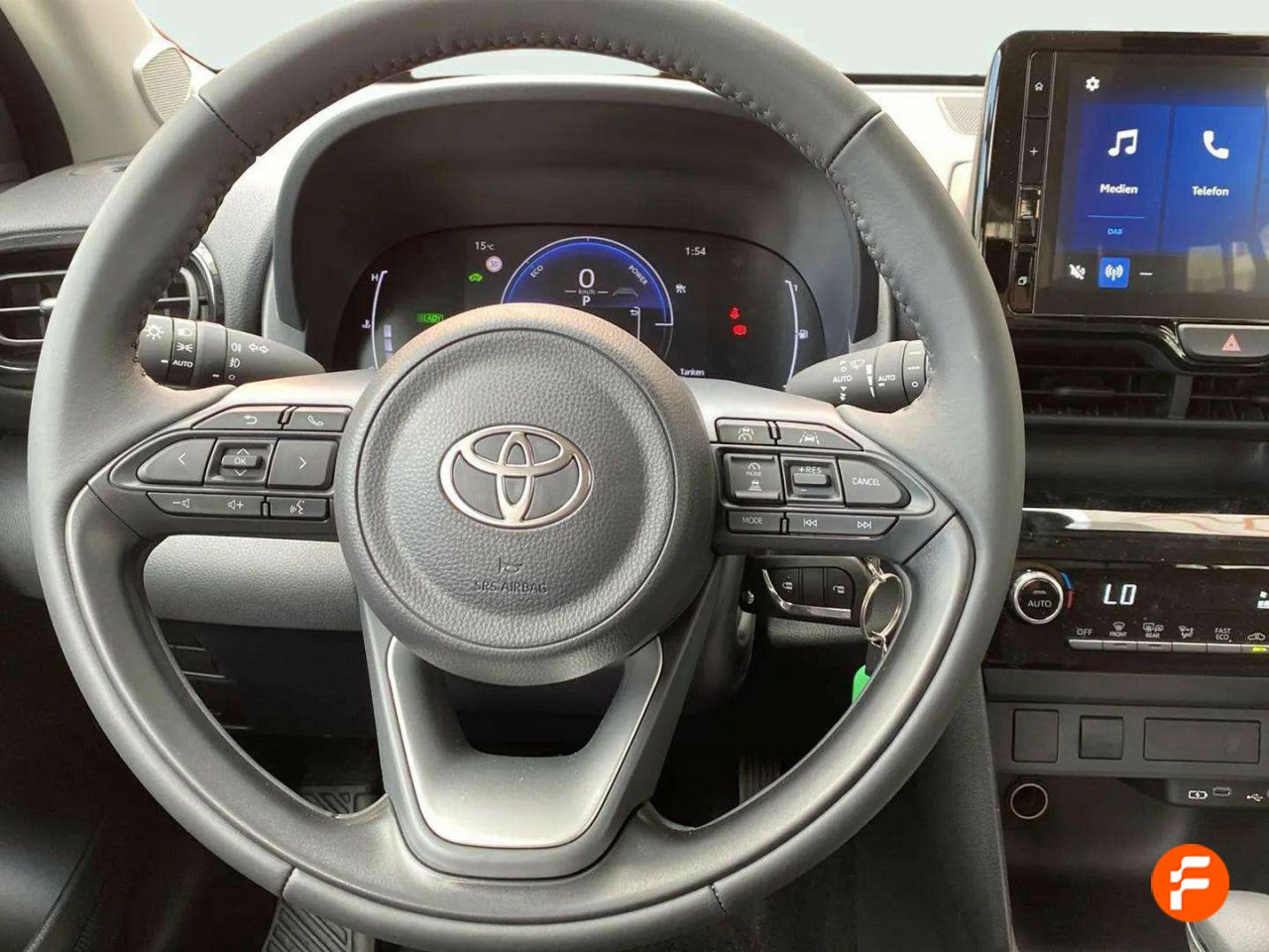 Foto Toyota Yaris 14