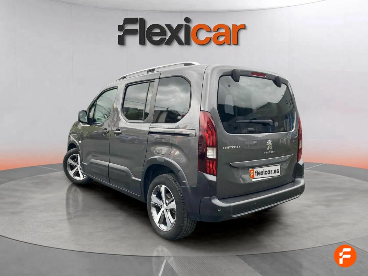 Foto Peugeot Rifter 9