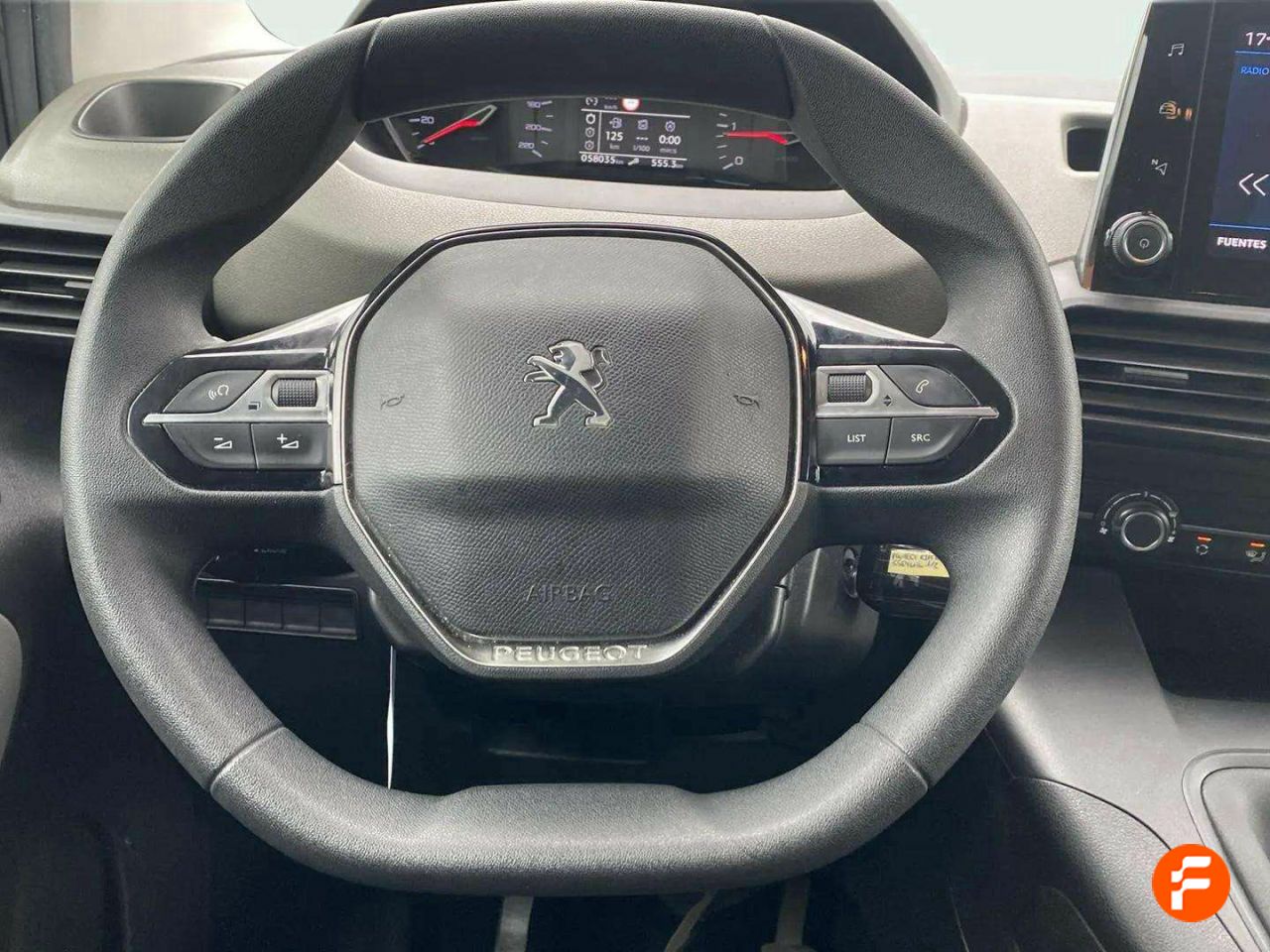 Foto Peugeot Rifter 14