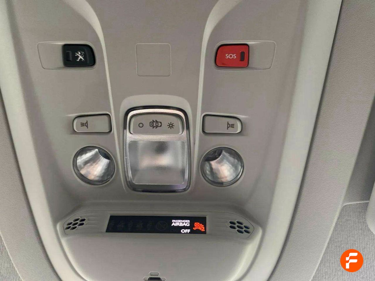 Foto Peugeot Rifter 26