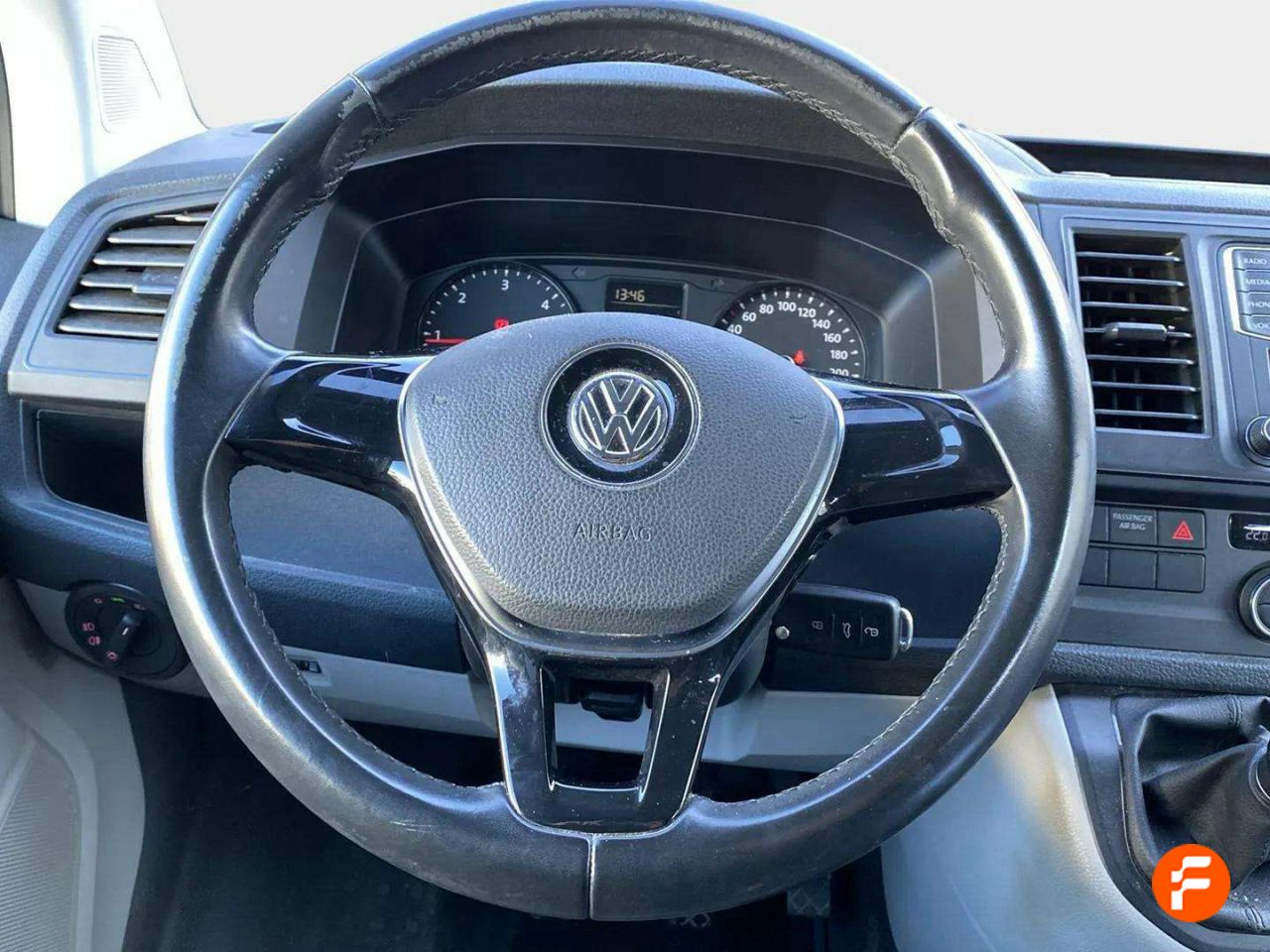 Foto Volkswagen Caravelle 13